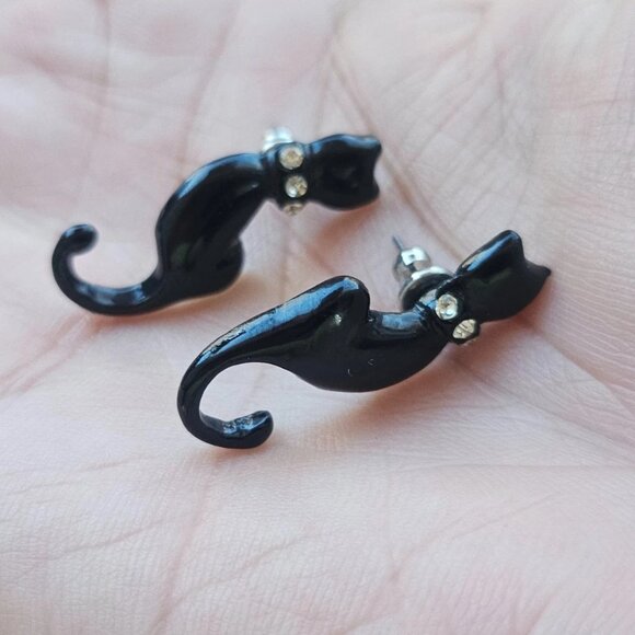 Black Cat Earrings Vintage Fashion Jewelry Earrings Crystals Accent Earrings - Picture 7 of 11